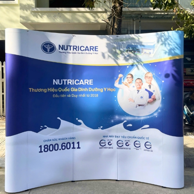 Backdrop di động Pop Up Nutricare