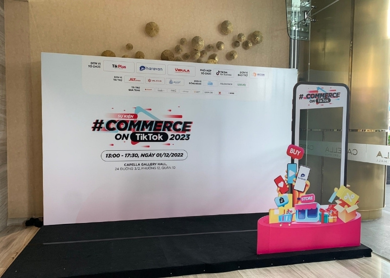 Backdrop Formex Commerce On Tiktok