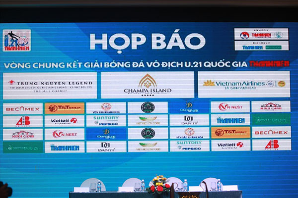 backdrop-hop-bao-3