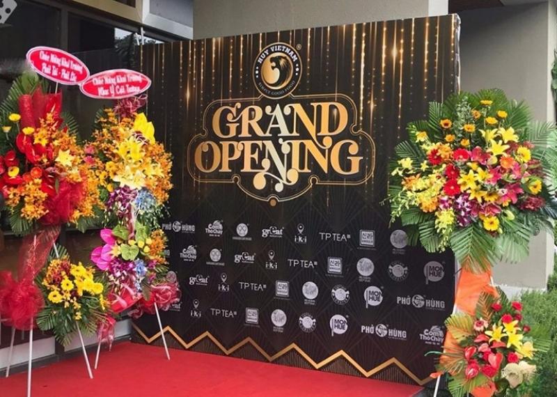 Backdrop khai trương ấn tượng