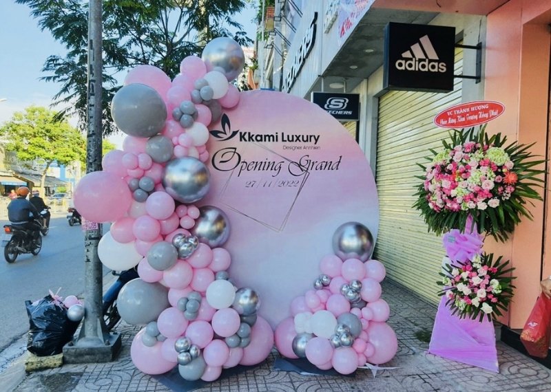 Backdrop khai trương cửa hàng