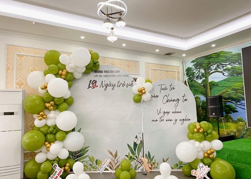 backdrop kỷ niệm 19 năm ra trường
