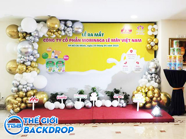 backdrop-le-ra-mat-4