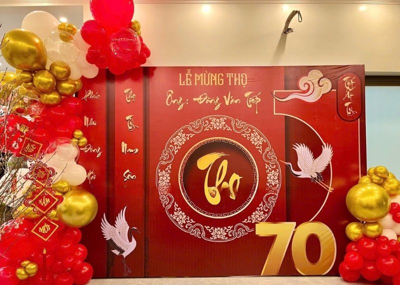 Phông mừng thọ 70 tuổi