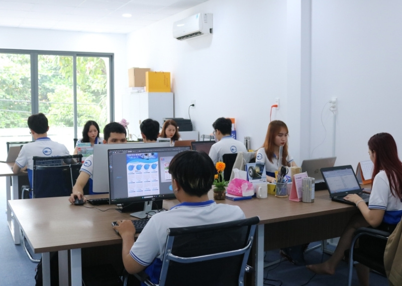 Đơn vị thi c&ocirc;ng backdrop talkshow uy t&iacute;n