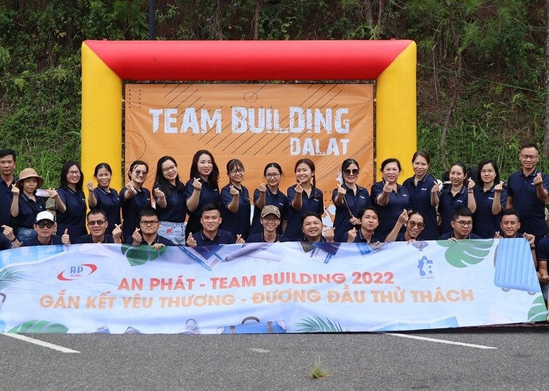 Backdrop team building An Ph&aacute;t tại Đ&agrave; Lạt 