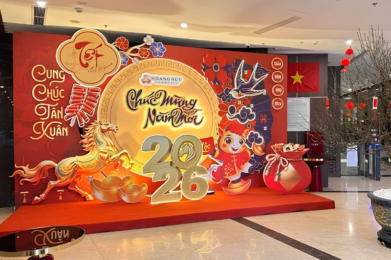 Backdrop Tết trung tâm thương mại