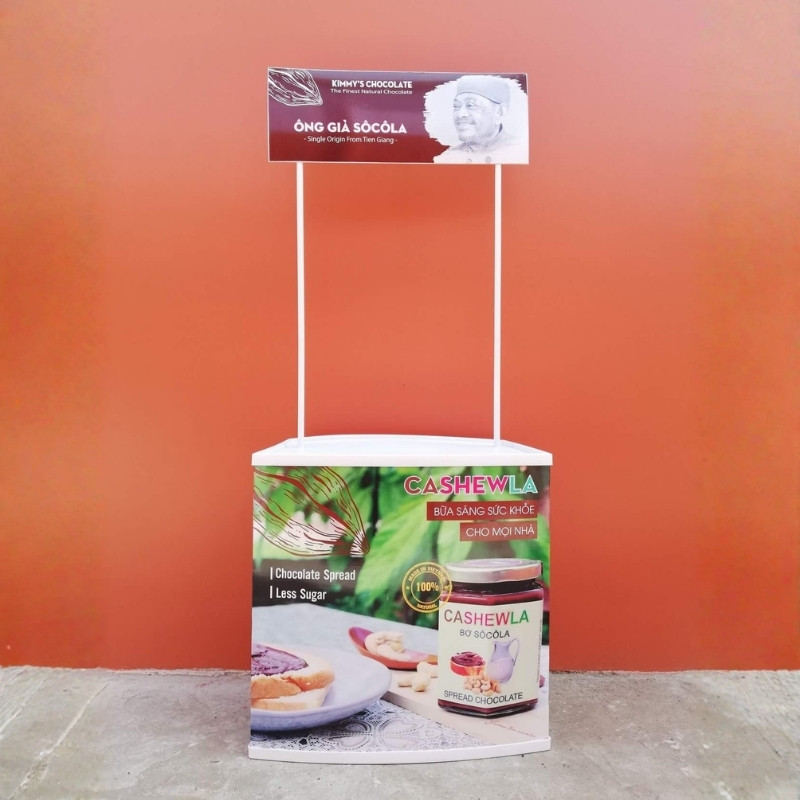 booth sampling Cashewla