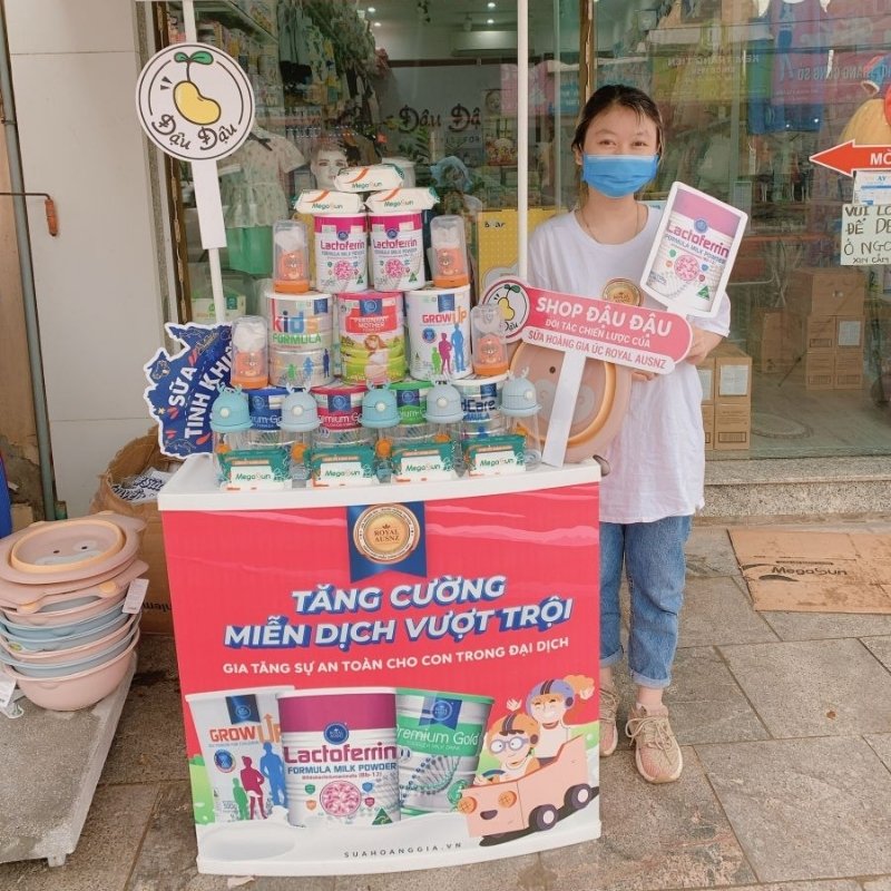 booth sampling sữa