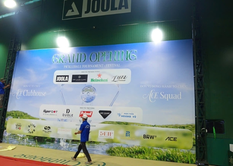 Backdrop khai trương Joola