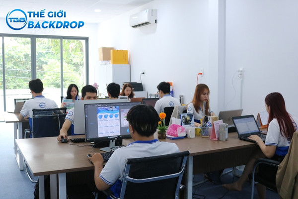 Dịch vụ In standee Anime giá rẻ, uy tín