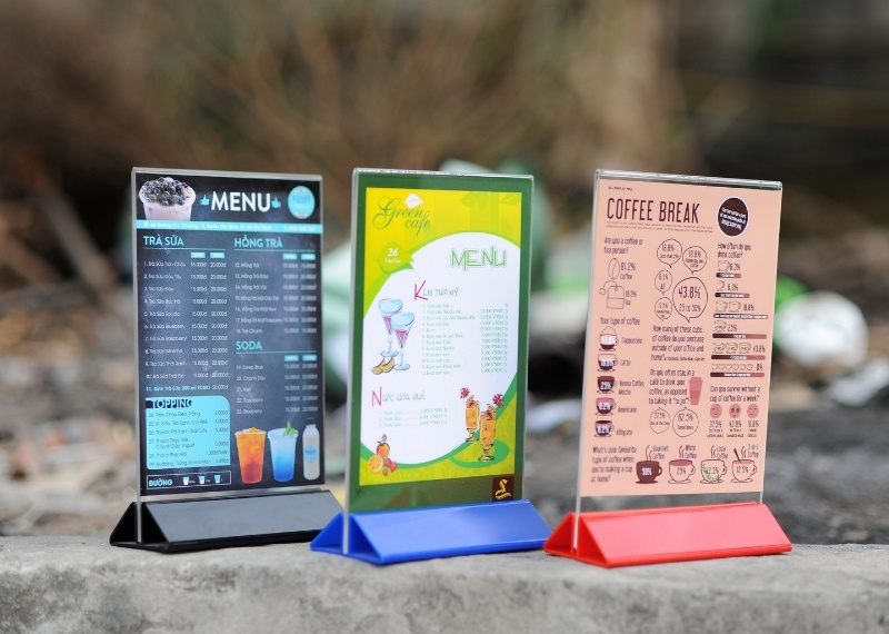Mẫu standee menu để b&agrave;n đẹp