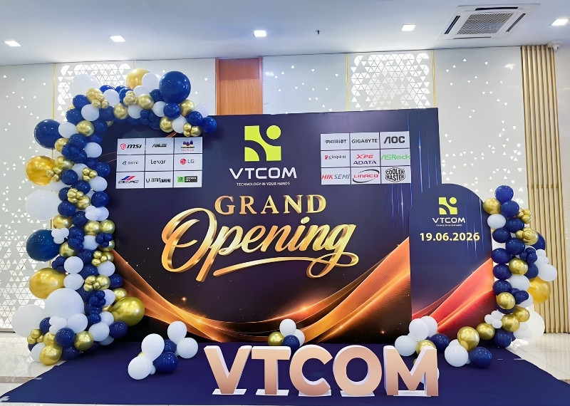 L&agrave;m backdrop sự kiện khai trương