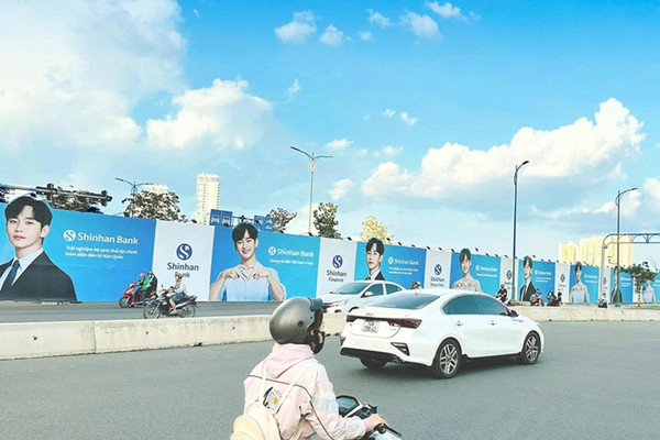 hang-rao-cong-trinh-7