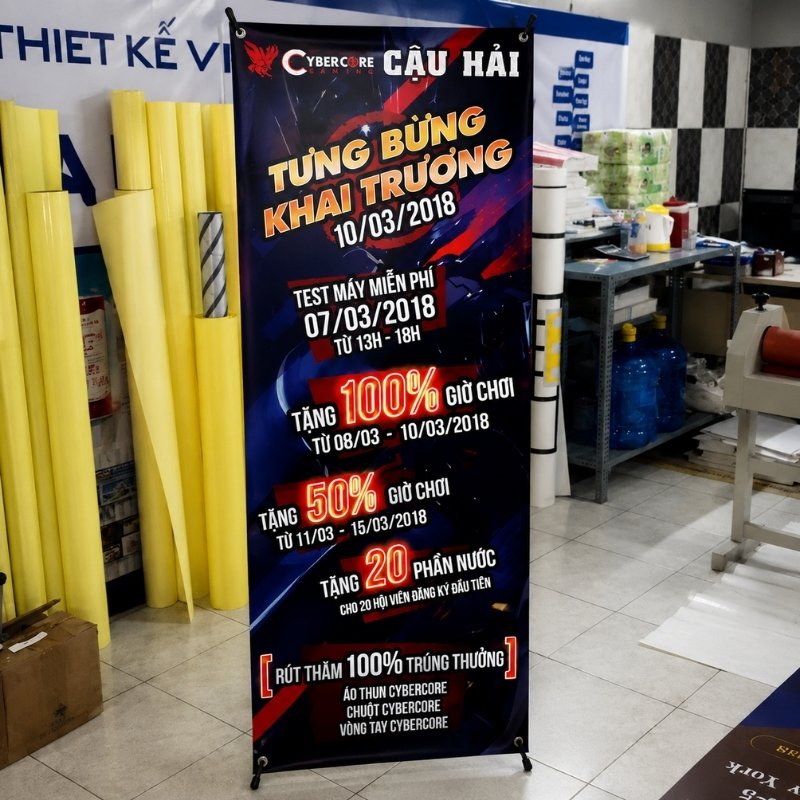 Standee giấy PP