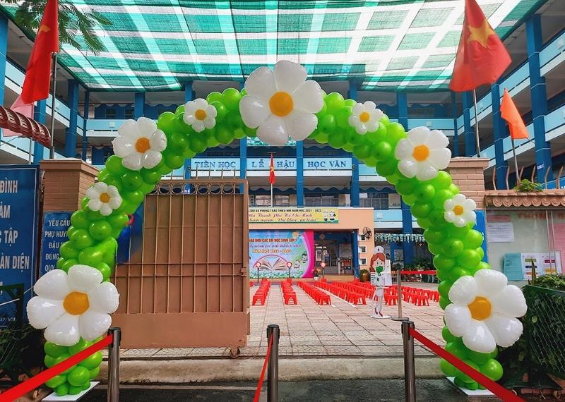 Cồng ch&agrave;o hoa bong b&oacute;ng đẹp