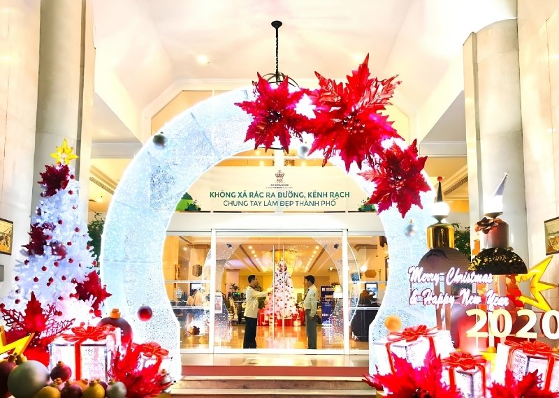 cong-chao-giang-sinh-sang-trong